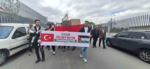 Biruni Üniversitesi’nden Filistin’e destek yürüyüşü