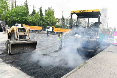 Esenyurt Üçevler Mahallesi 911. Sokak’ta asfaltlama çalışması yapıldı