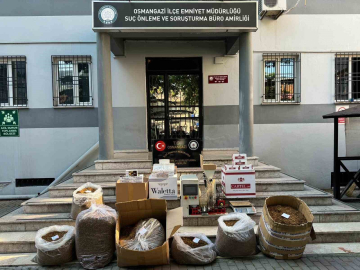 Bursa’da 11 bin dal dolu makaron ele geçirildi