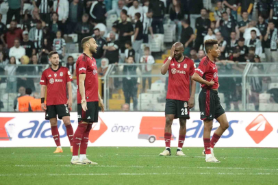 Beşiktaş, sezonun son iç saha maçını beraberlikle tamamladı