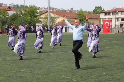 Kursiyeri sakatlanınca yerine öğretmeni girdi: "En son 20 yıl önce oynadım”