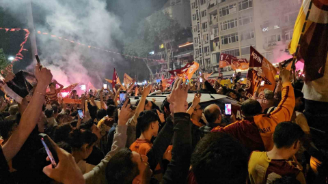 Bandırma’da Galatasaray’ın kutlamaları başladı