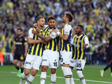 Trendyol Süper Lig: Fenerbahçe: 6 - İstanbulspor: 0 (Maç sonucu)