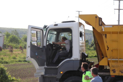 İki kadını hayattan koparan feci kaza kamerada