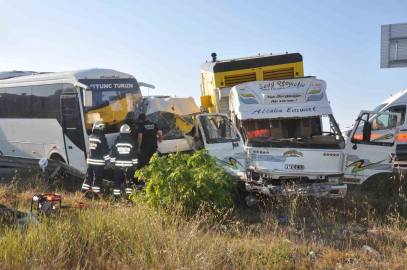 Tekirdağ’da feci kaza: 18 işçi hastaneye kaldırıldı