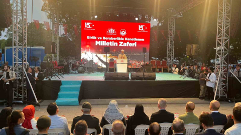 Saraçhane Parkı’nda “15 Temmuz Demokrasi ve Milli Birlik Günü” programı düzenlendi