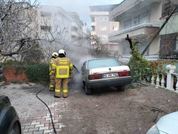 Havran’da araç yangınına itfaiye müdahale etti