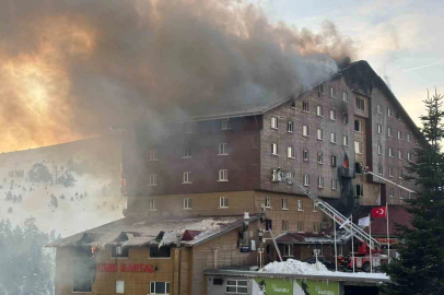 Bursalı diş hekimi çift ve 2 çocuğu otel yangınında hayatını kaybetti