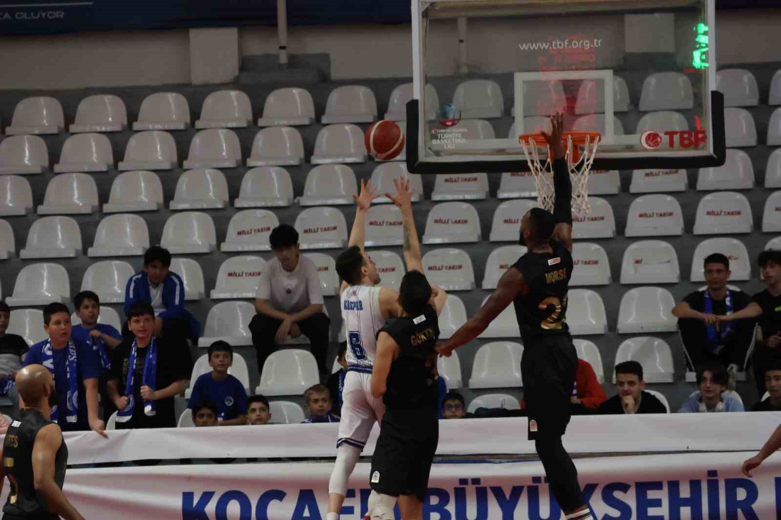 turkiye basketbol ligi kocaeli buyuksehir belediye kagitspor 82 esenler erokspor 85 8