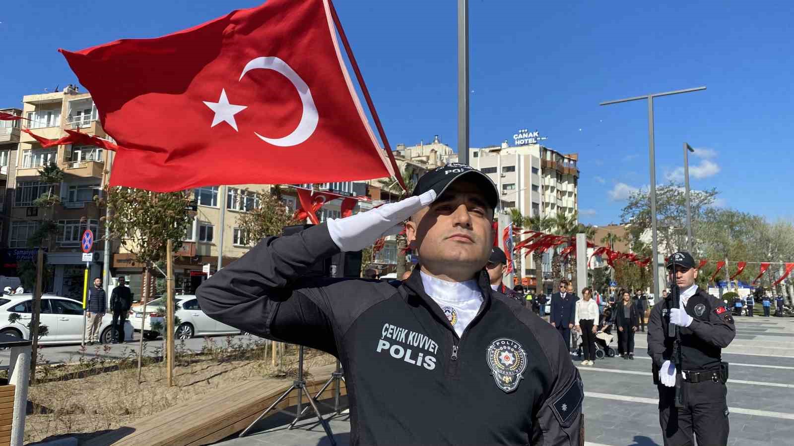canakkalede turk polis teskilatinin 179uncu yil donumu kutlandi 0 9dweFpcf