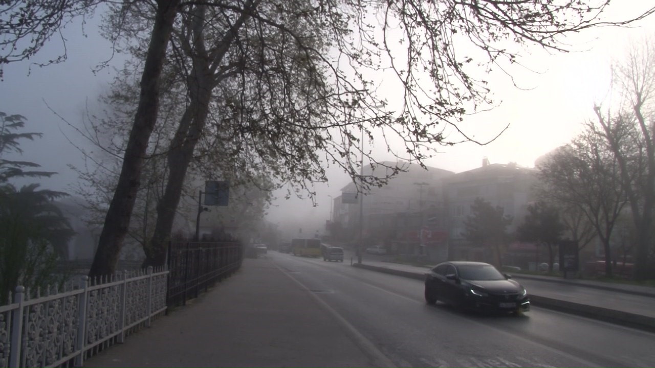istanbul anadolu yakasinda sis etkili oldu 1