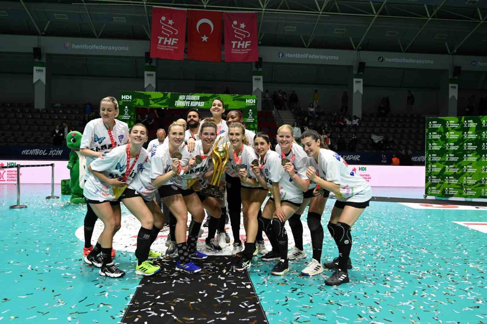 hentbolda kadinlar turkiye kupasini konyaalti belediyespor kazandi 2 uX8WOOkN